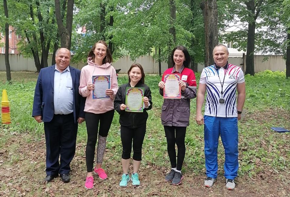 Энергетики пробежали кросс